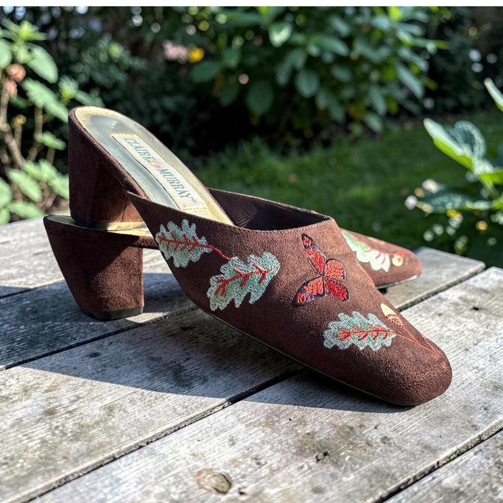Cottagecore Vintage Claire Murray Mules 8.5M‎ Brown Embroidered Butterfly Fabric